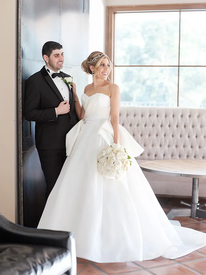 2019 Satin Wedding Dress with Chiffon Ruffles Sweetheart Ball Gown Wedding Dress Beaded