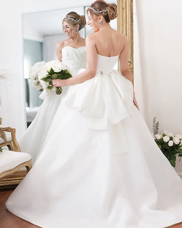 2019 Satin Wedding Dress with Chiffon Ruffles Sweetheart Ball Gown Wedding Dress Beaded
