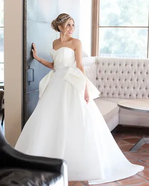 2019 Satin Wedding Dress with Chiffon Ruffles Sweetheart Ball Gown Wedding Dress Beaded