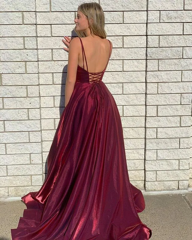 A Line Glitter Burgundy 2025 Prom Dresses V Neck Sleeveless Evening Dress