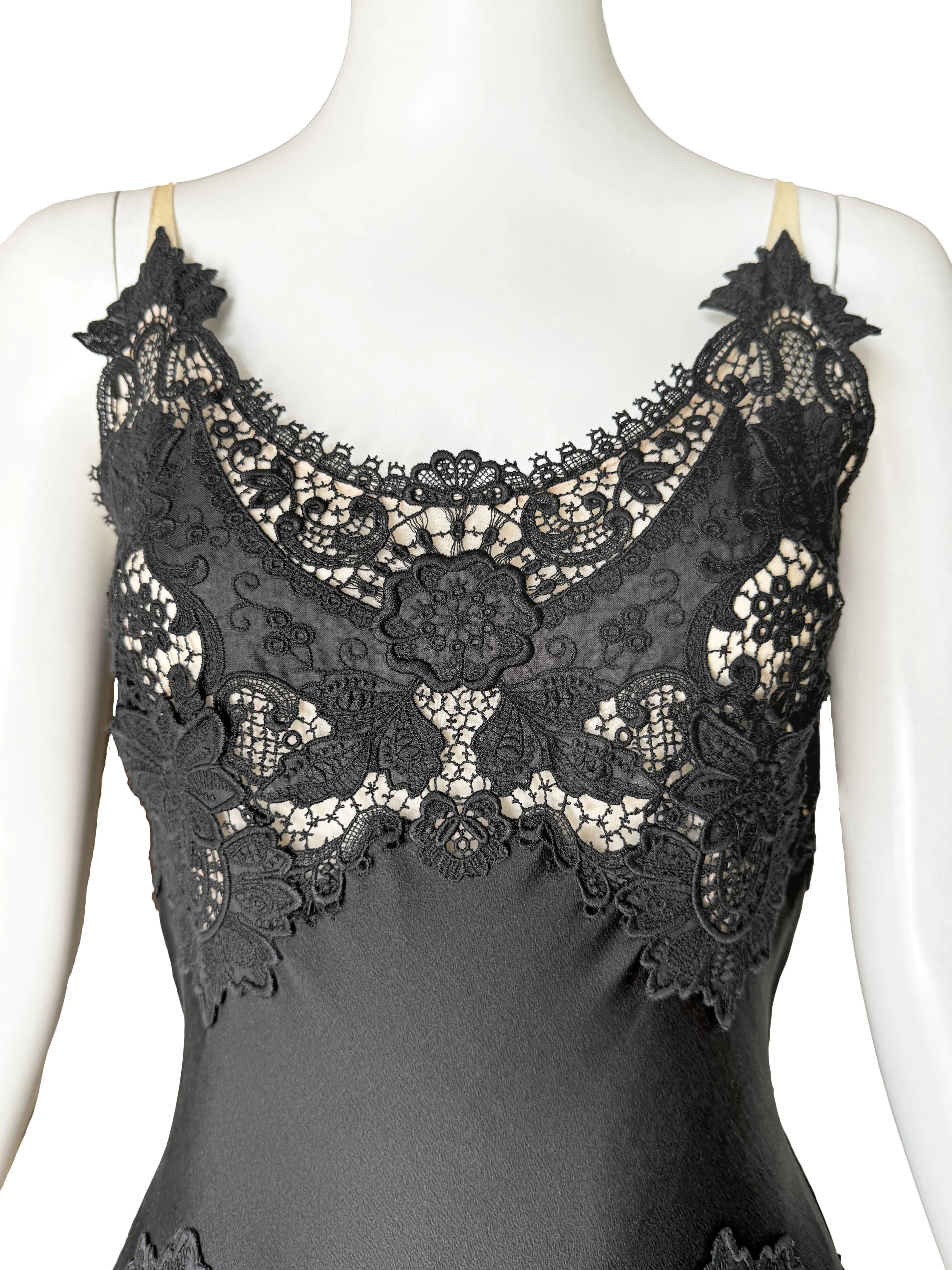 Alexander McQueen 2005 Black Guipure Lace & Silk Dress