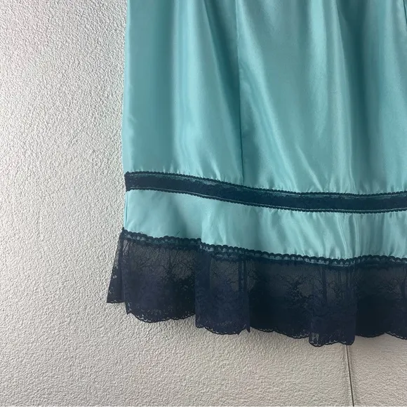Anthropologie l S Eloise Retro Pinup Robin Blue Silk Lace Ruffle Hem Half Slip