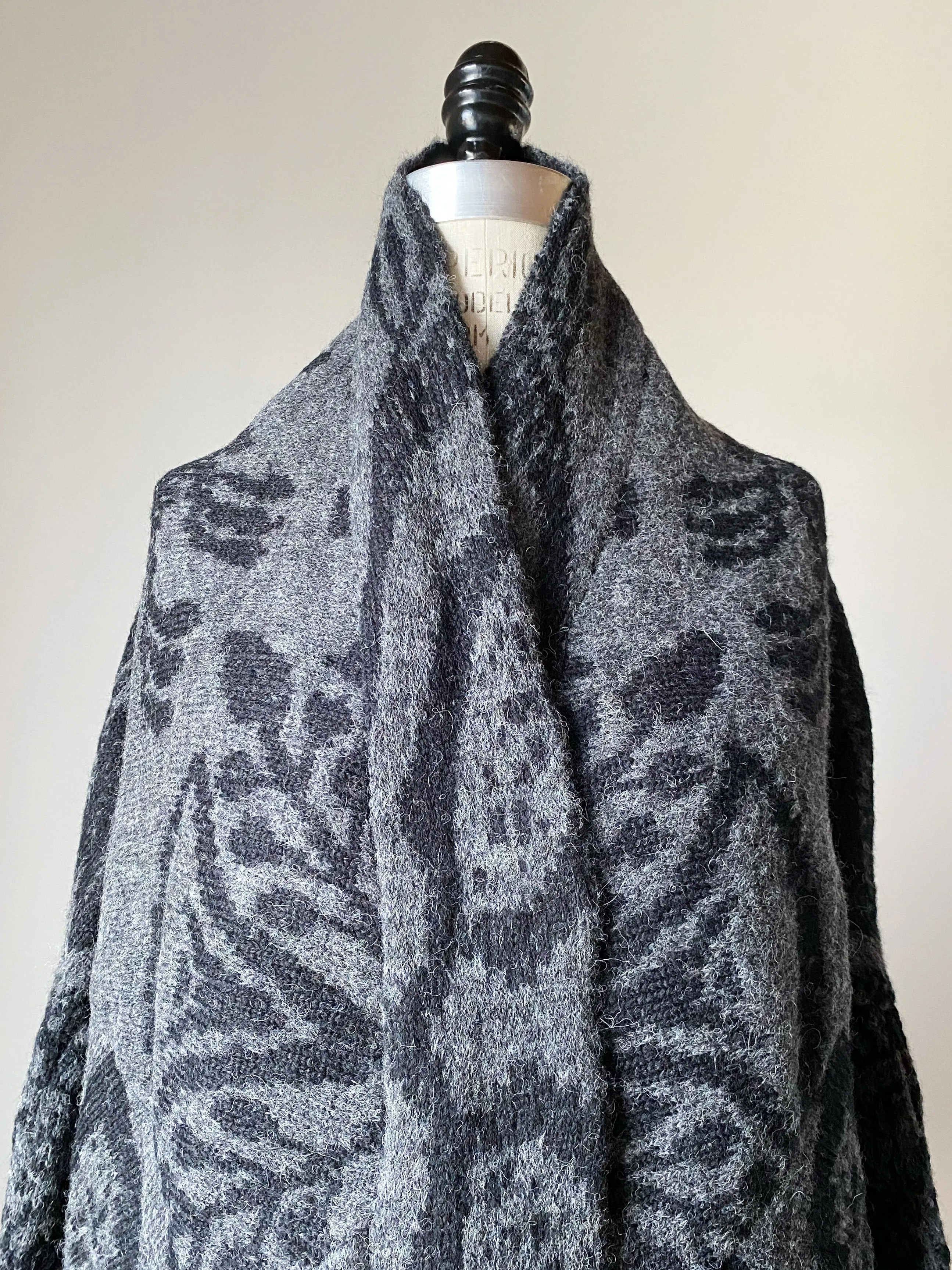 coverlet cocoon cardigan in grey