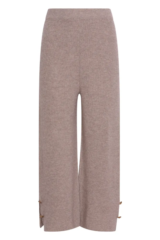 Cropped Pants With Button Detail in Rice Flower