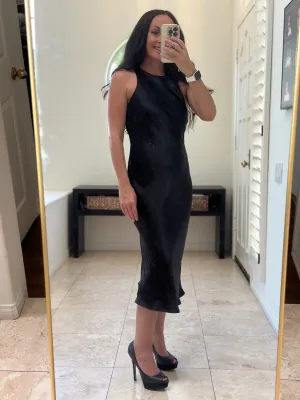 D156 HIGH NECK SATIN DRESS