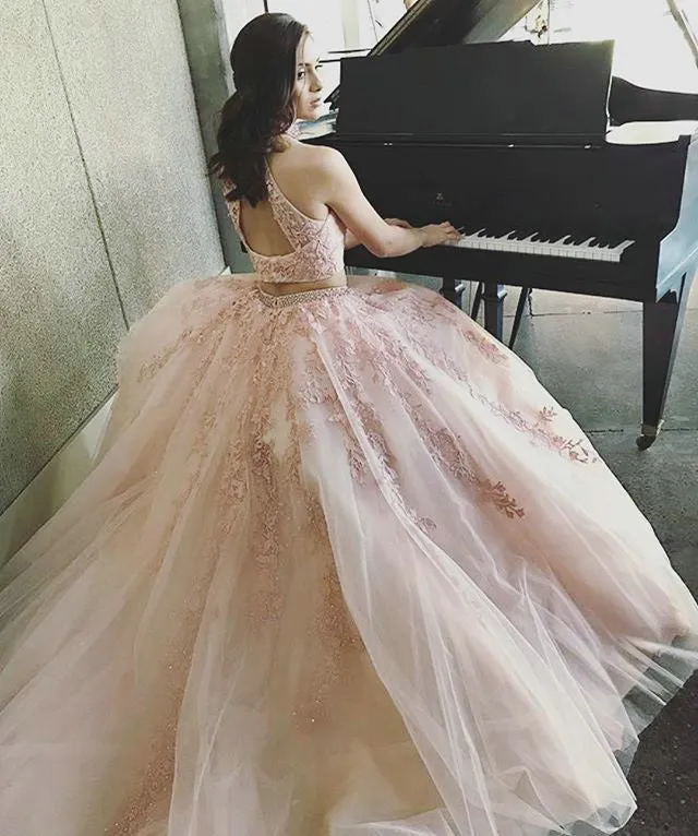 Delicate Red Lace Prom Dresses with Halter Long Tulle Two Pieces Prom Gowns 2018