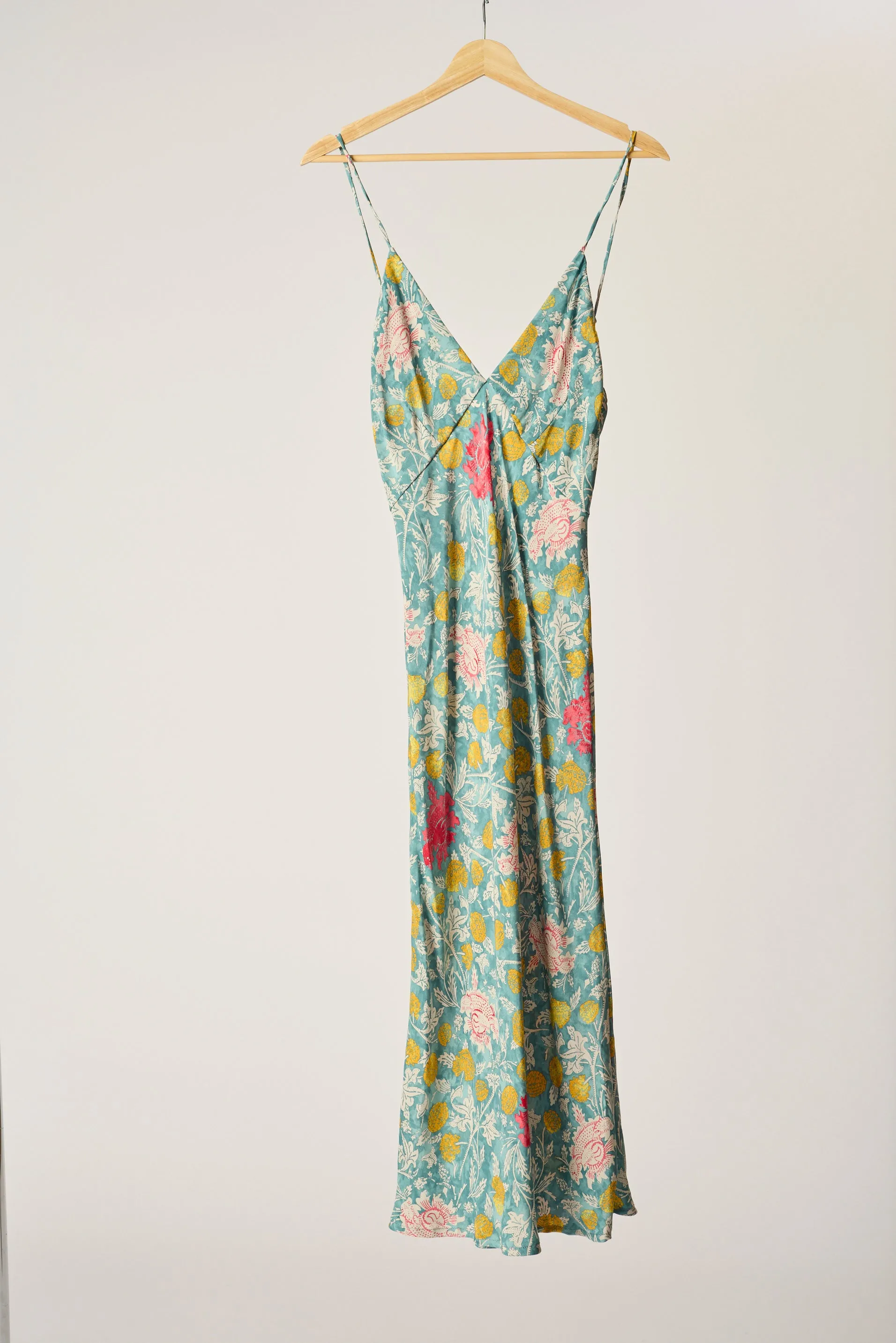 EVE SLIP DRESS