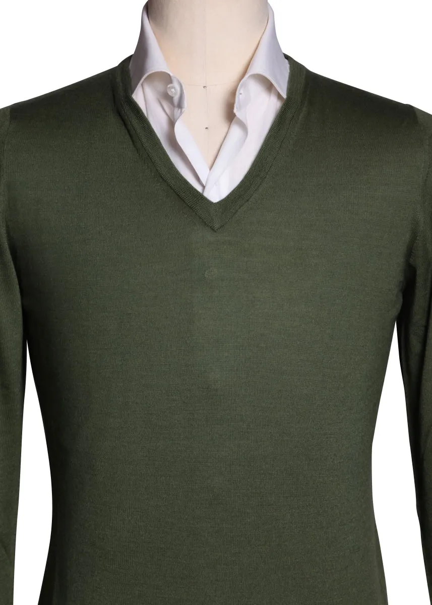 Fiori Di Lusso Olive Green V-Neck Sweater