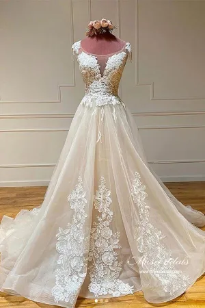 Gorgeous Tulle A-line Scoop Sleeveless Lace Appliques Wedding Dresses, MW940