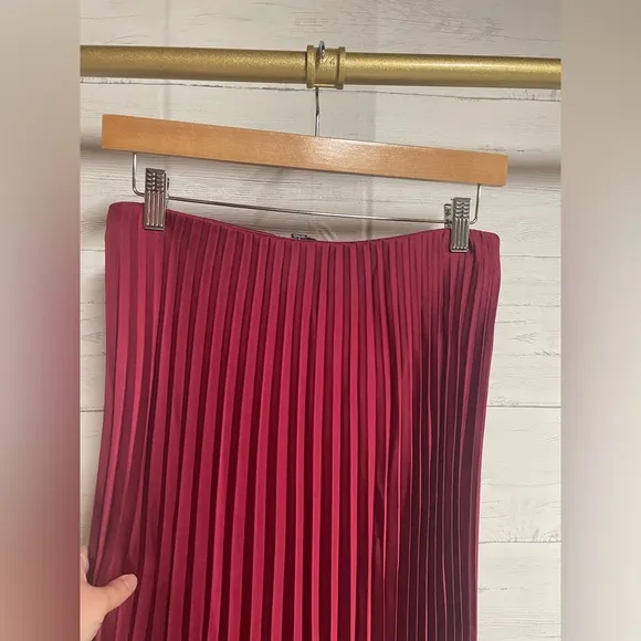 J.Crew Gwyneth Pleated Slip Skirt Size S