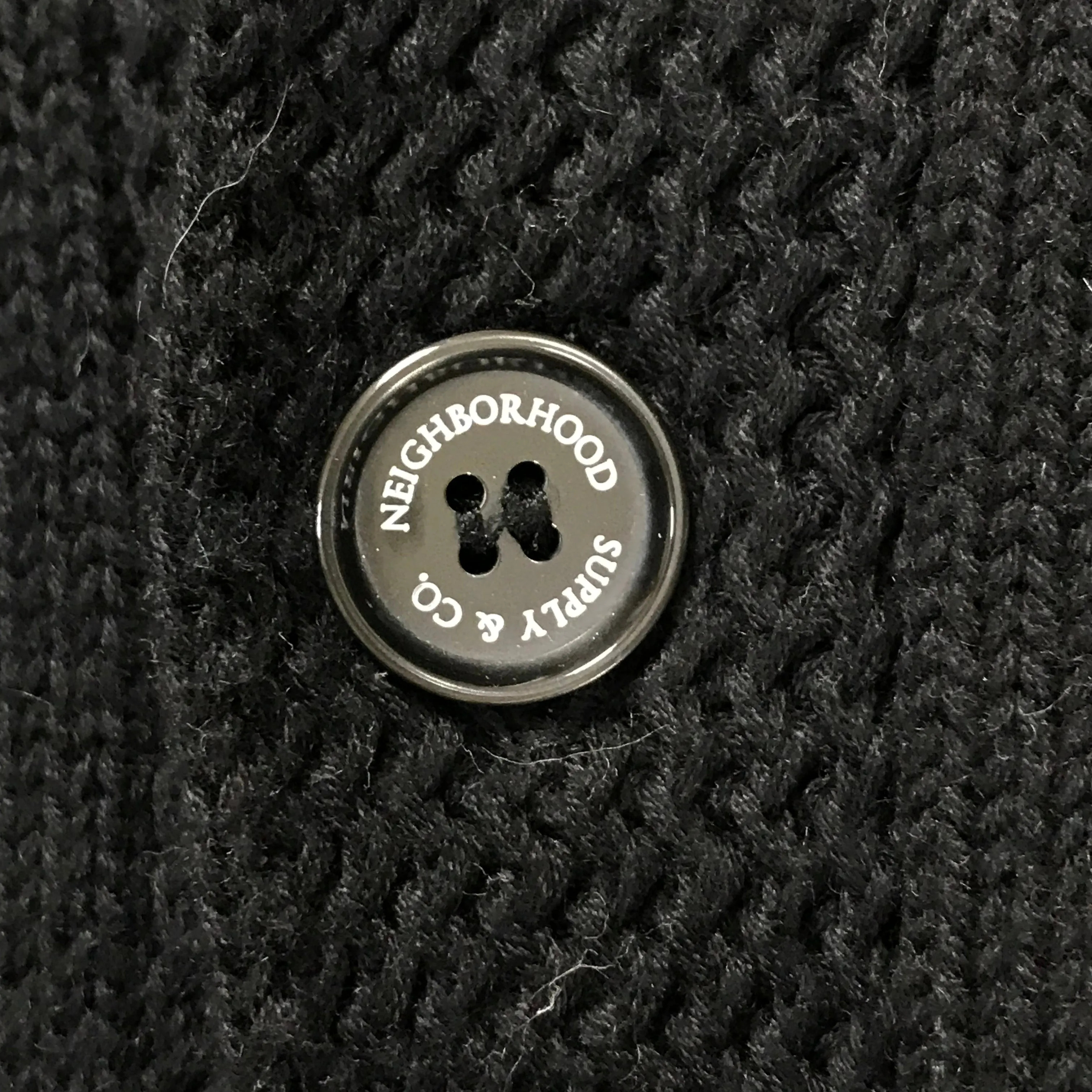 [L] Neighborhood Old Point Shawl Neck Cardigan Sweater