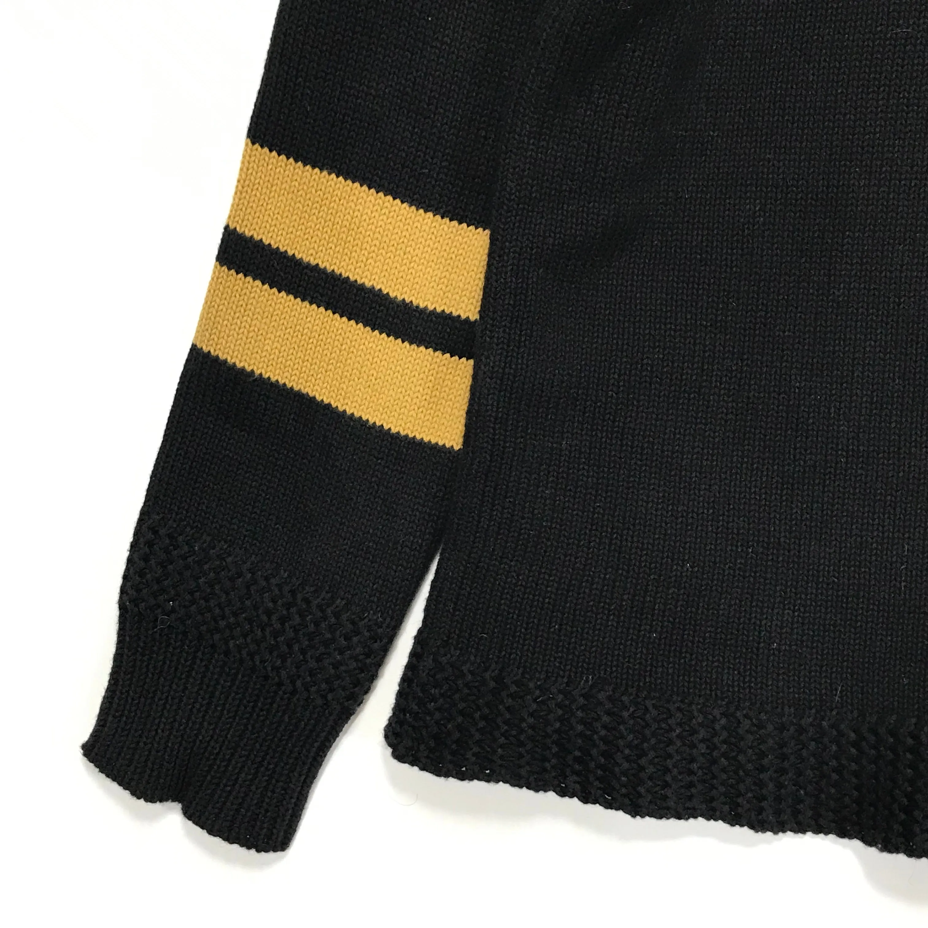 [L] Neighborhood Old Point Shawl Neck Cardigan Sweater