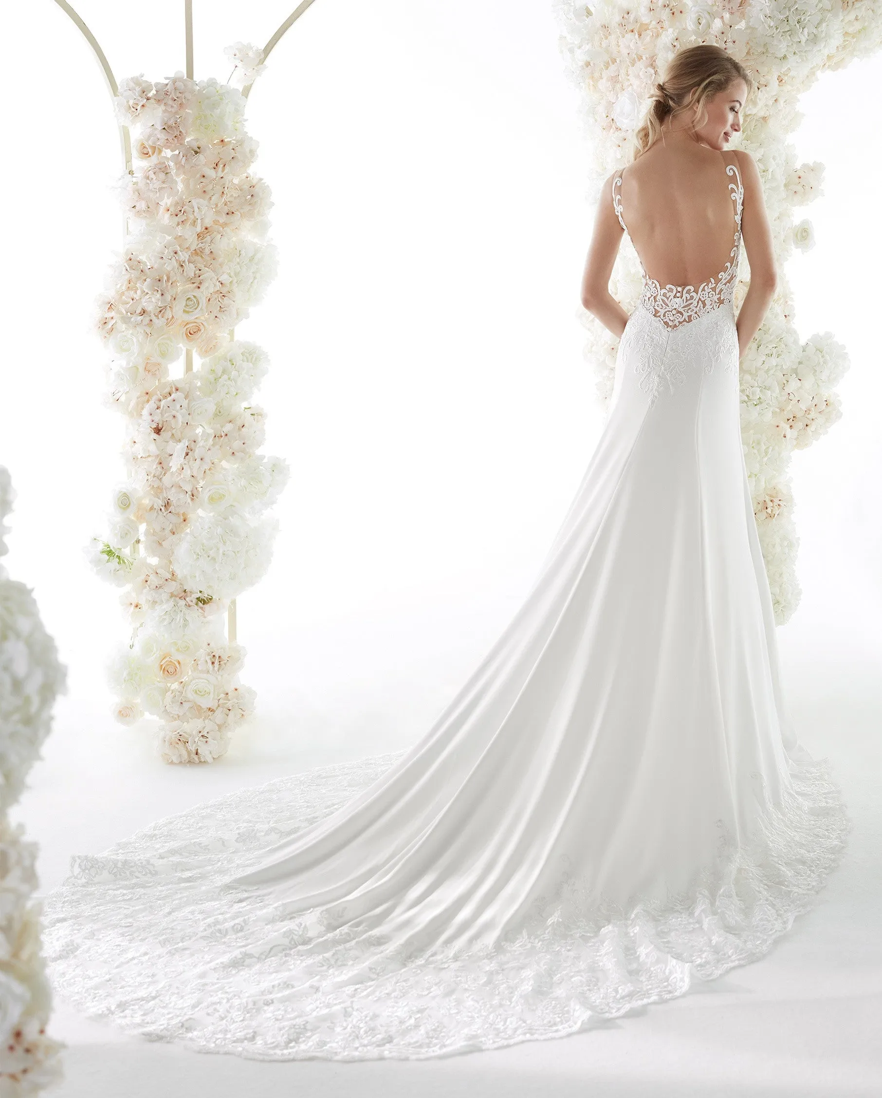 Lace Appliqued Backless Sexy Plunging V-neck Bridal Gown With Chapel Train-715836
