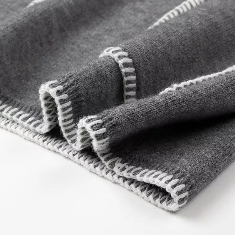 Long Sleeve Large Pocket V-Neck Sweater
