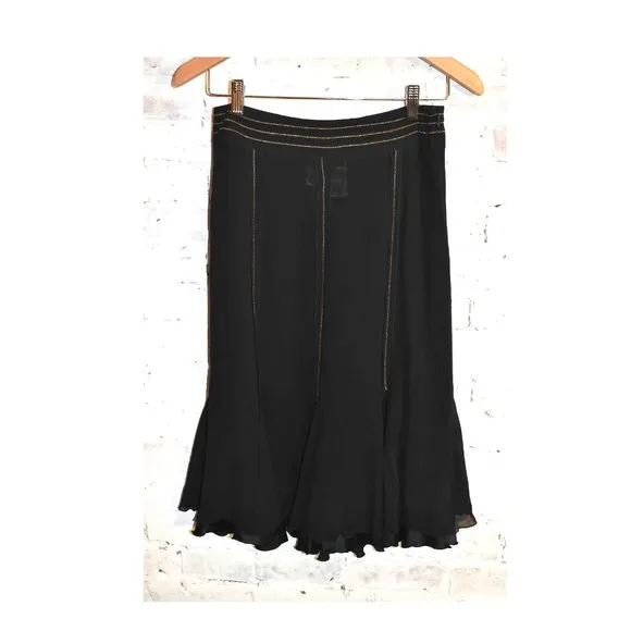 Max Mara Pure Silk Made in Italy Gorgeous Black and Gold Thread Flirty Skirt 4