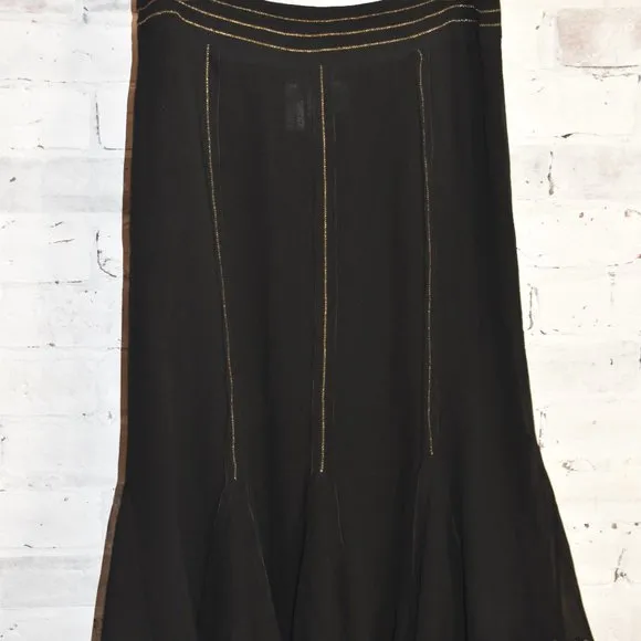 Max Mara Pure Silk Made in Italy Gorgeous Black and Gold Thread Flirty Skirt 4