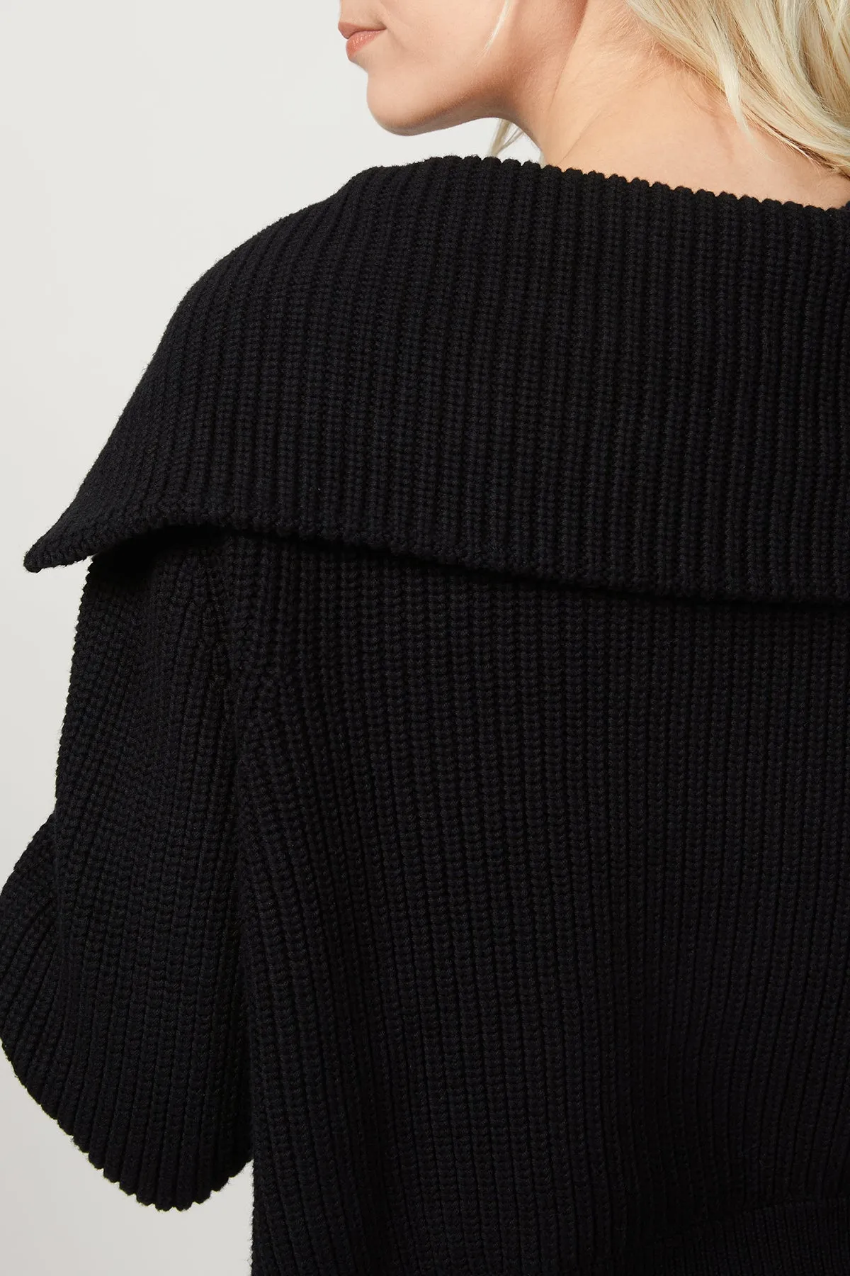 MENTONE HALF ZIP PULLOVER