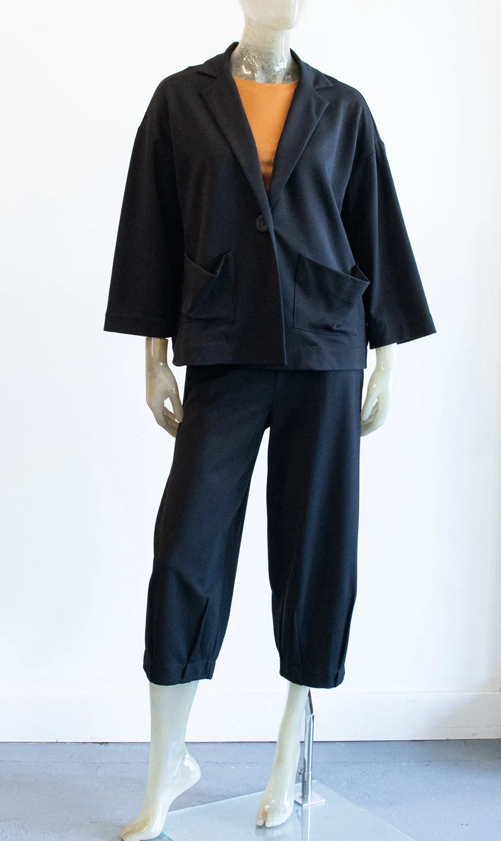 Ozai Knit Black Jacket