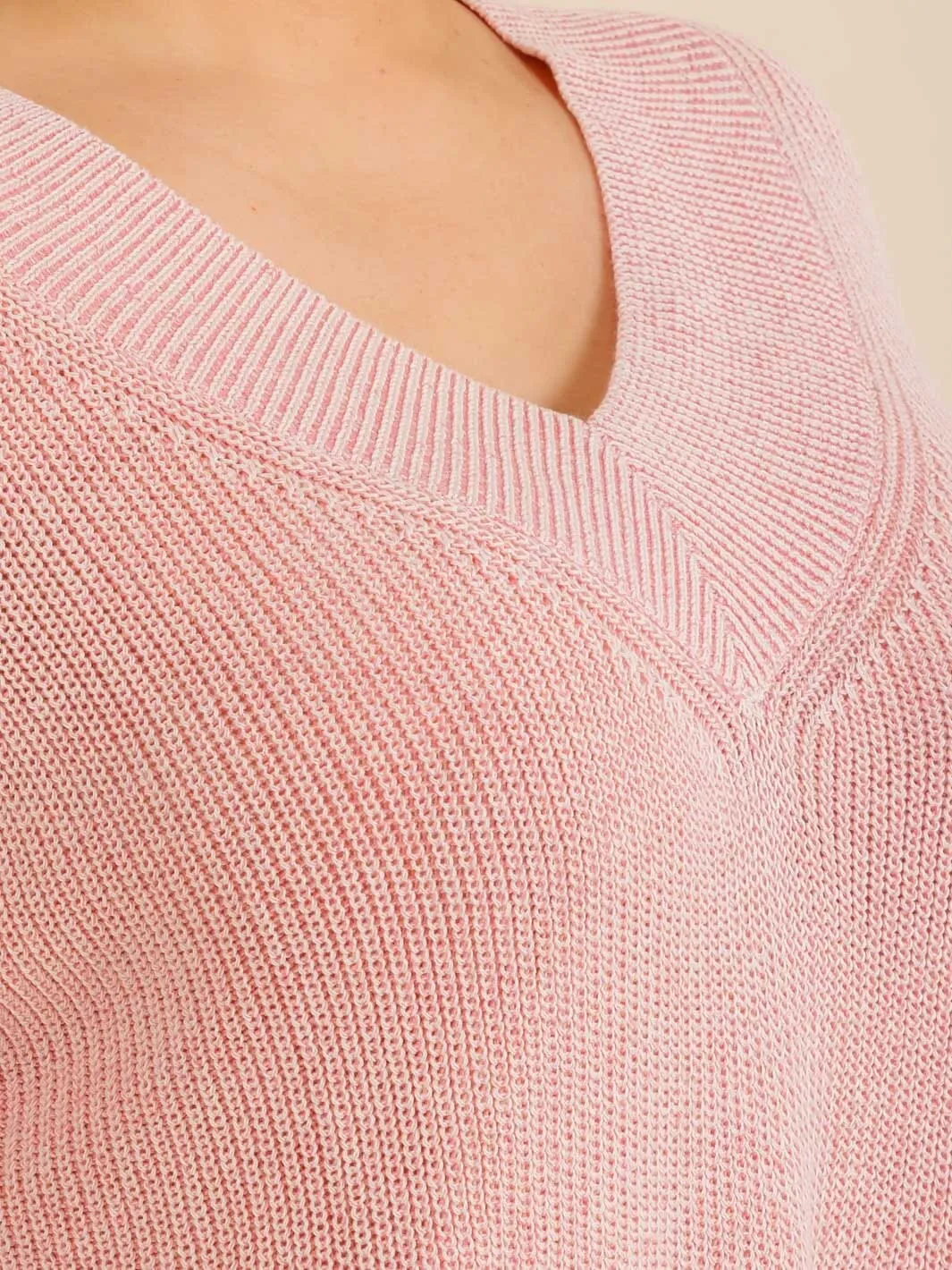 PLUS SIZE LONG SLEEVE V-NECK KNIT PULLOVER SWEATER