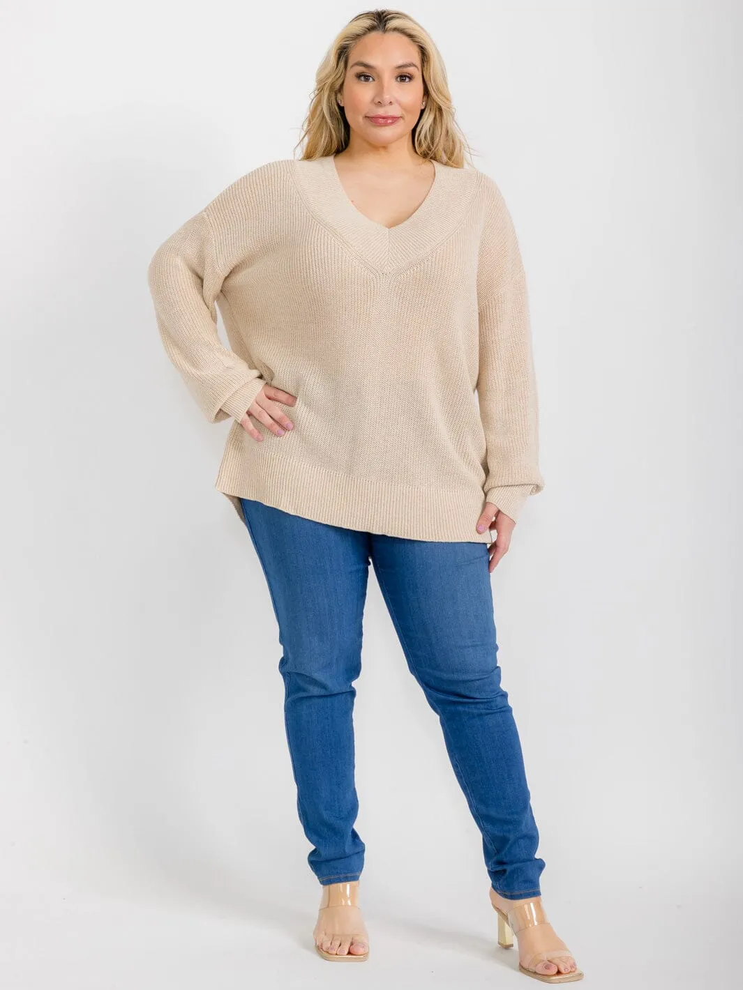 PLUS SIZE LONG SLEEVE V-NECK KNIT PULLOVER SWEATER