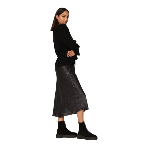 Rails Slip Midi Skirt in Black Tiger Print Satin Size Small