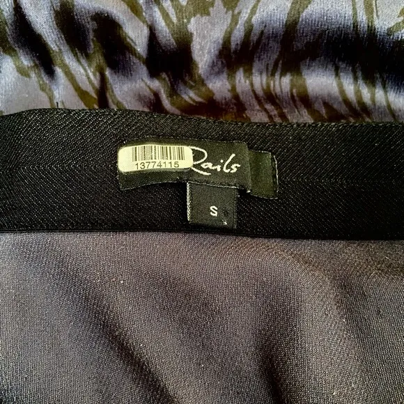 Rails Slip Midi Skirt in Black Tiger Print Satin Size Small