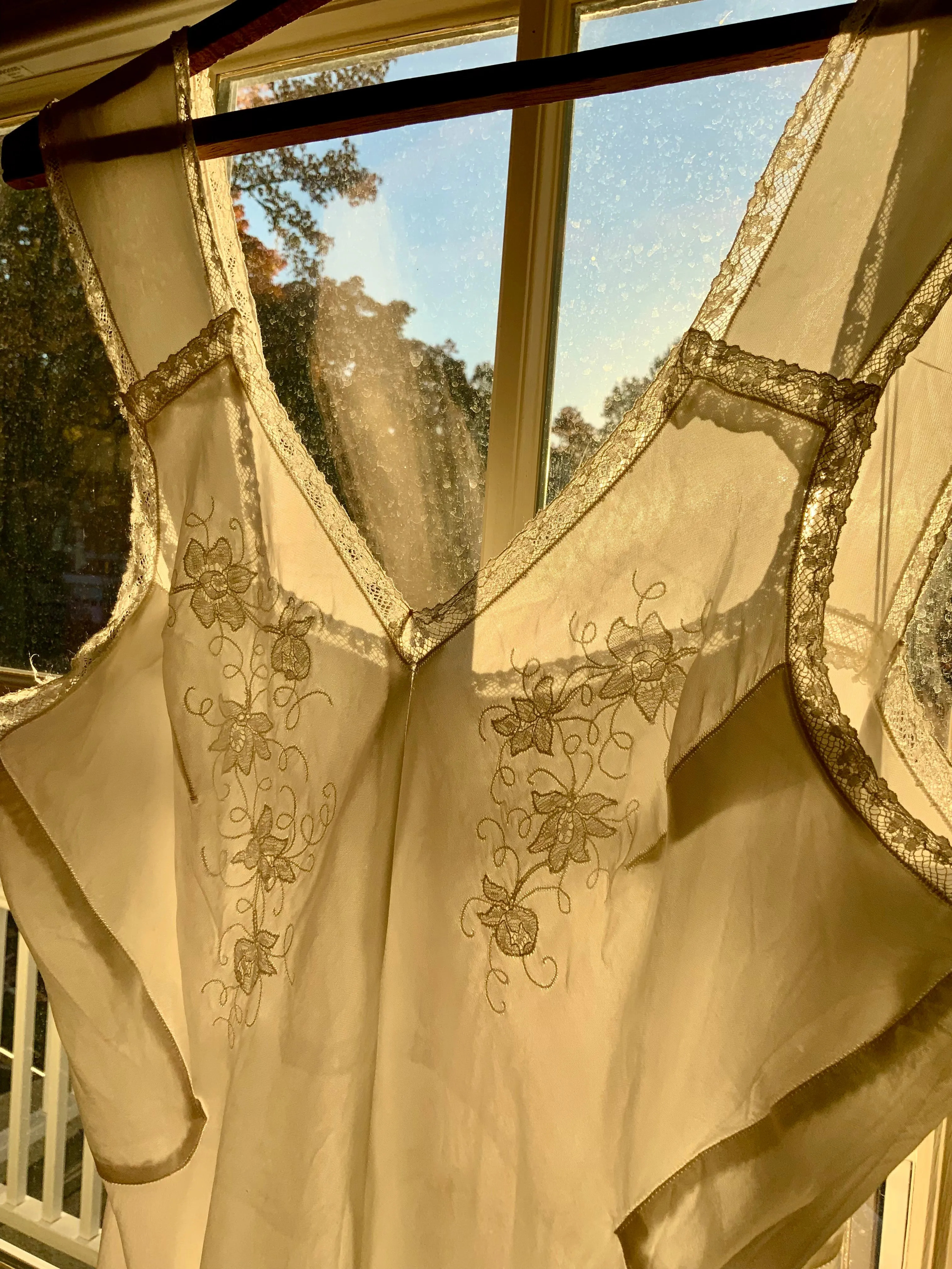 Satin Nightgown - Bridal - 50s -50Q