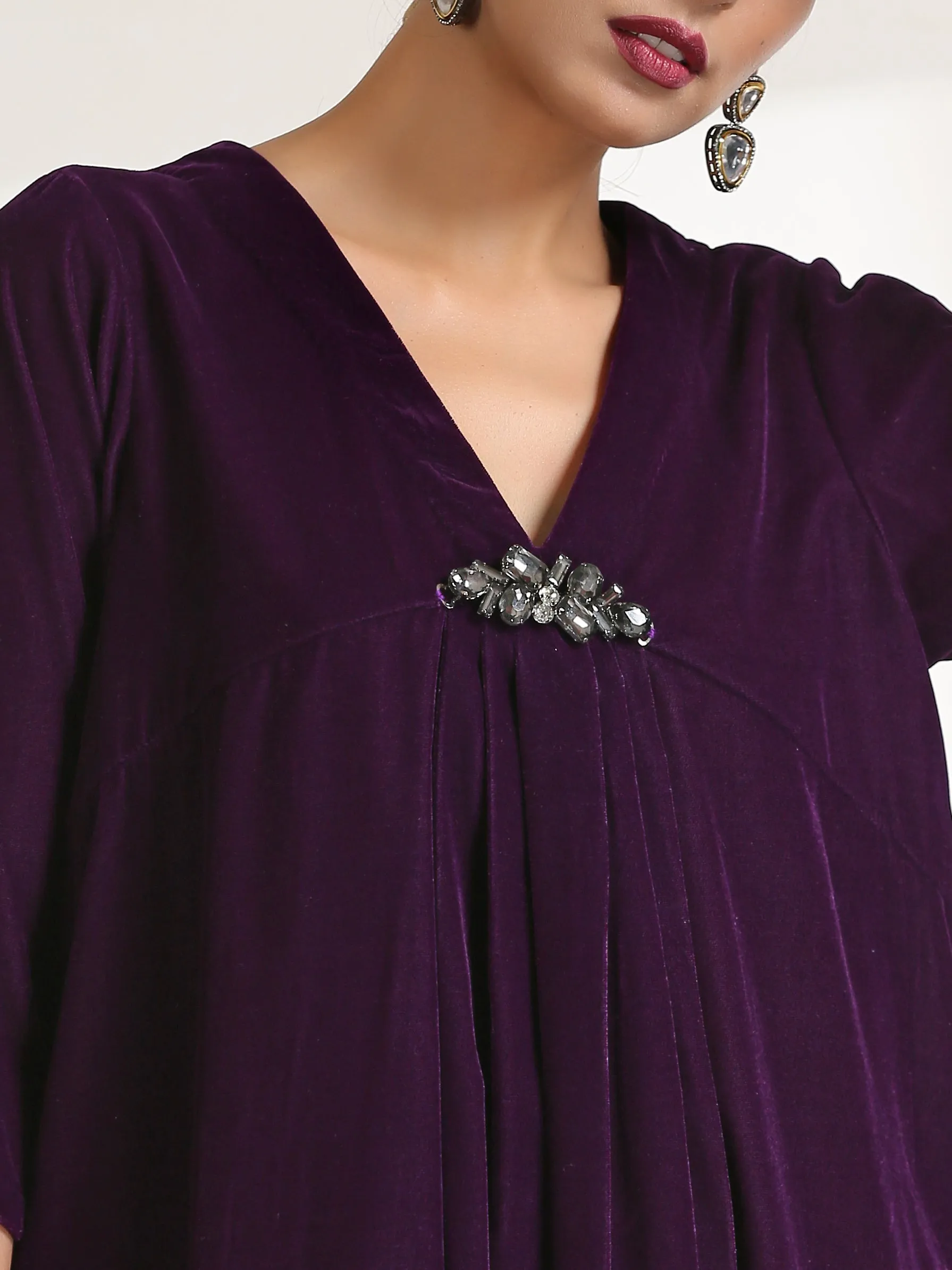SET - Plush Velvet Top & Bottom with Glass Brooch