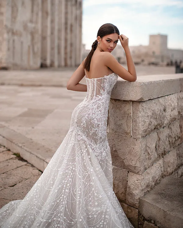 Sexy Mermaid Lace Wedding Dress Strapless See Through Bridal Gowns Long Train