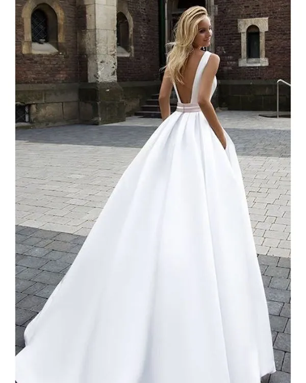 Simple 2018 White Wedding Dresses A line Square Neckline Modest Satin Bridal Gowns with Pockets