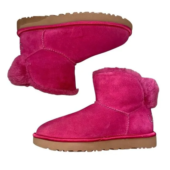 UGG Classic Bling Mini Swarovski Crystal Logo Suede Sheepskin Ankle Boots Size 7