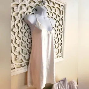 Victoria's Secret White Slip Dress Nightie Size Large
