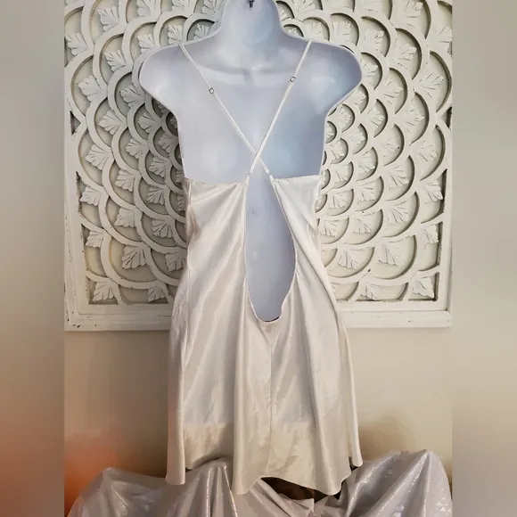 Victoria's Secret White Slip Dress Nightie Size Large