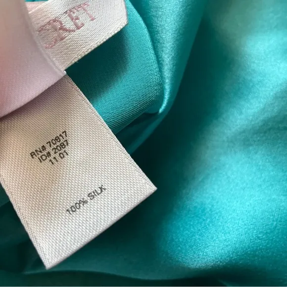Vintage 100% silk teal slip dress strappy chemise Sz XS Victoria’s Secret