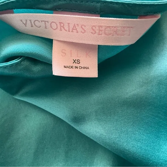 Vintage 100% silk teal slip dress strappy chemise Sz XS Victoria’s Secret
