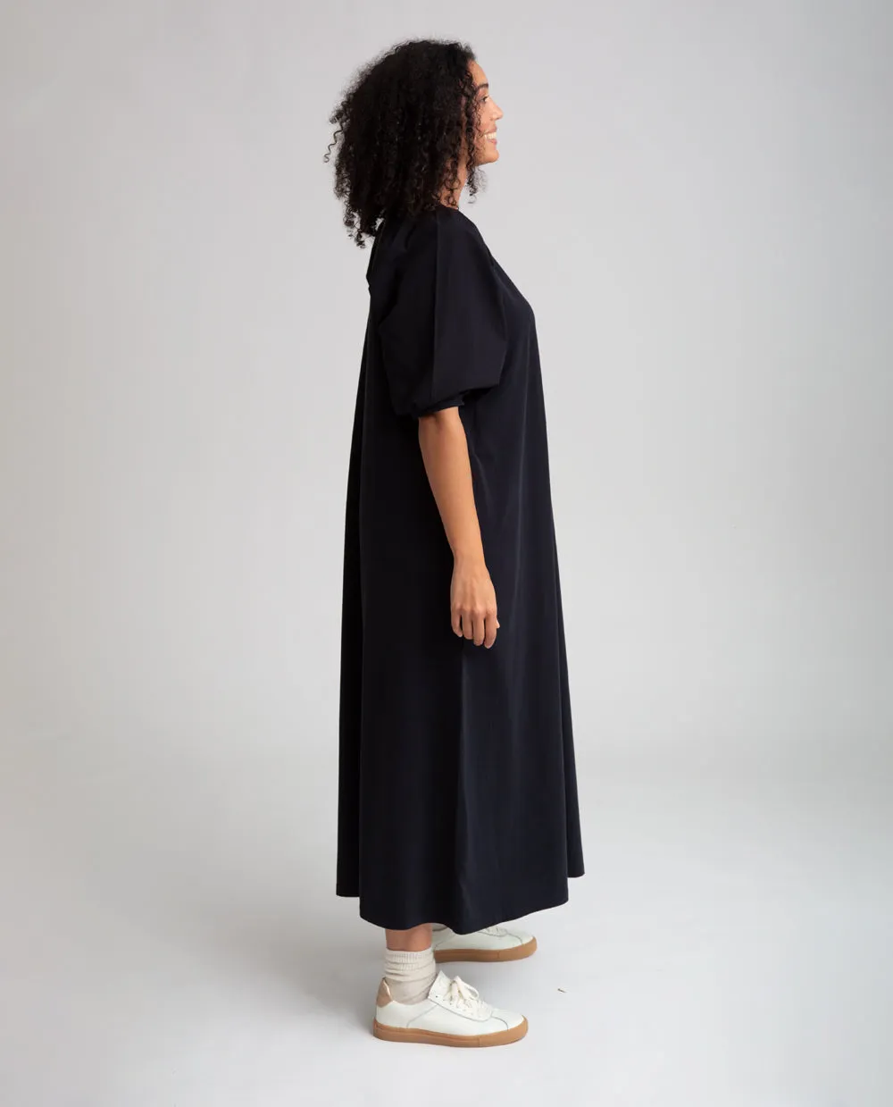 Wilhelmina Organic Cotton Dress In Black