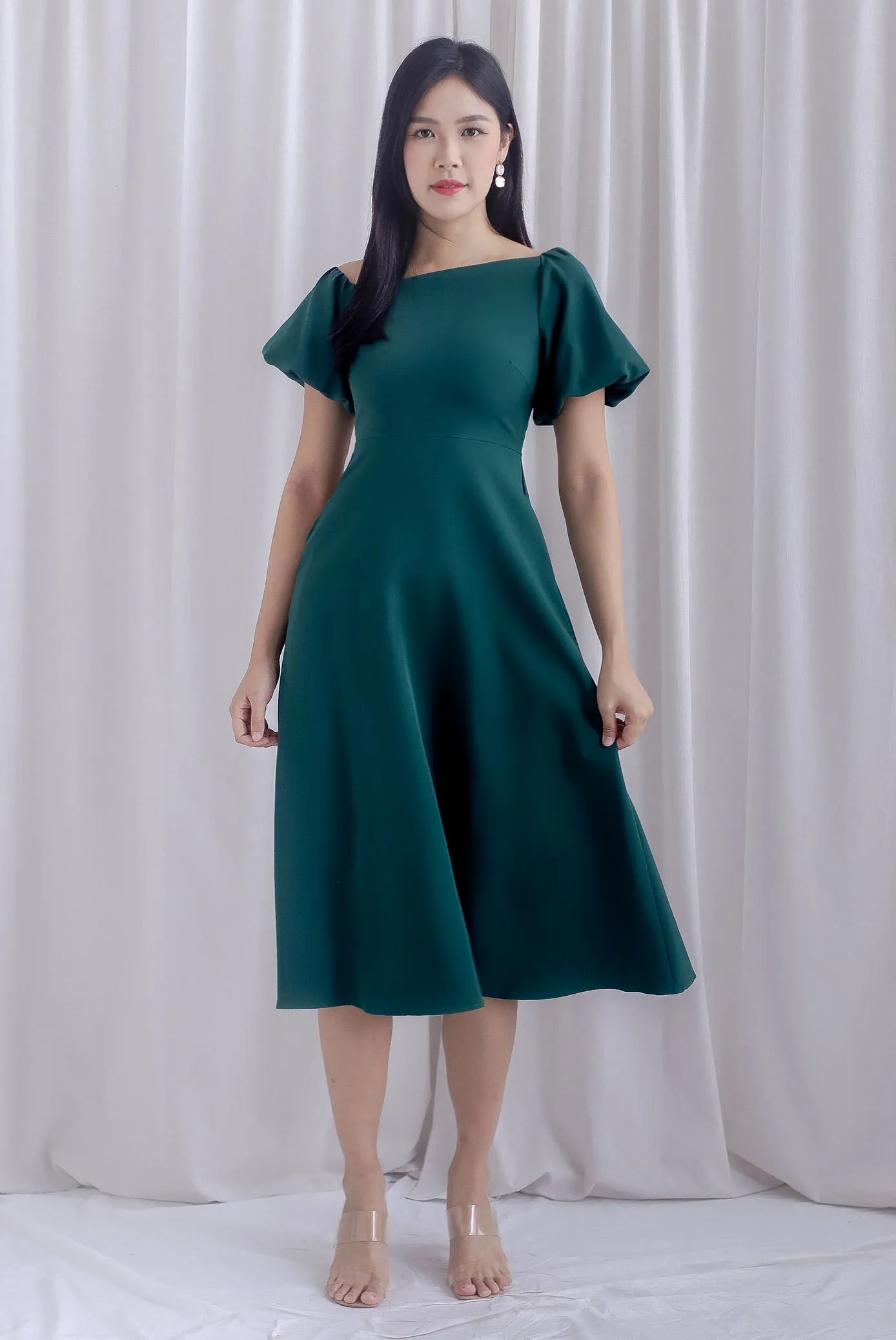 Zendaya Asymm Neckline Puffy Sleeve Dress In Forest Green